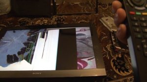 №074 SONY KDL-32EX402 с разбитой матрицей на запчасти, есть подсветкк.mp4