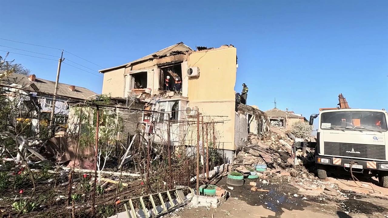 Украинские боевики прицельно ударили по жилому кварталу в Токмаке Запорожской области