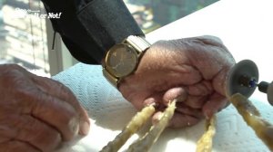 Почему он подстриг ногти спустя 66 лет - Книга рекордов Гиннесса
