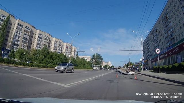 03.06.16 Приора на крыше (Липецк, ул. Неделина)