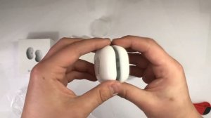 Видео обзор: Беспроводные наушники блютуз гарнитура SAMSUNG Galaxy Buds Live. Цвет: белый