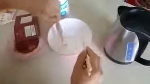 Как выводить пятна. Шок! Как работает кислородный отбеливатель!