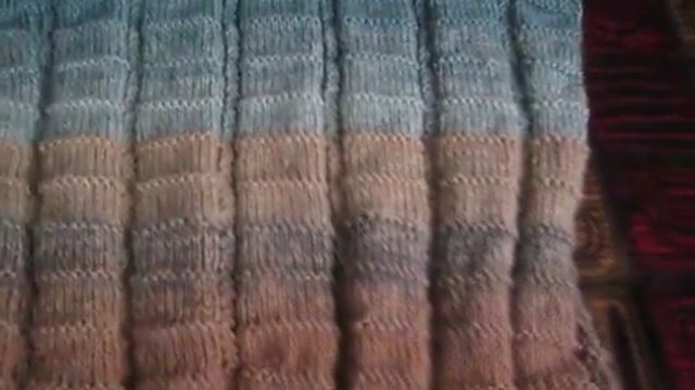 Свитер мужской из нитей плавных переходов цвета. Продвижение. смотреть онлайн