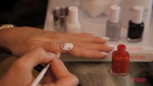 Essie креативная техника