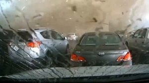 Торнадо в Небраске снёс торговый центр как пушинку. Май  2024 года