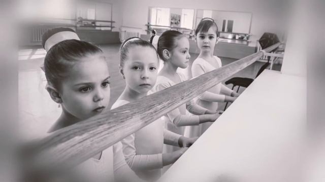 Воспитанницы Студии балета и растяжки Юлии Беляевой смотреть онлайн