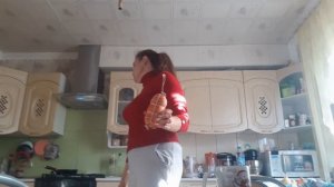 Едем с внуком в школу! Собачка потеряшка((( Что с ней стало.