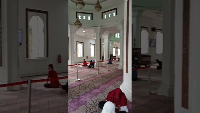 BAGIAN DALAM TEMPAT SHOLAT PEREMPUAN MASJID JAMEK KUALA LUMPUR MALAYSIA#healingmeditation#malaysia