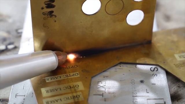 ?ЛАЗЕРНАЯ СВАРКА. Ручной сварочный аппарат? Manual laser welding machine ENG SUB
