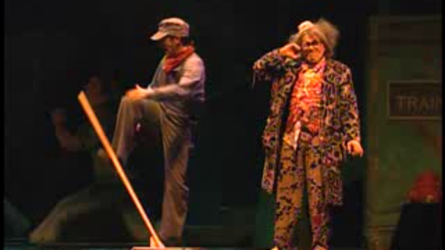 Трансформация костюмов. Дуэт &quot;Двое под зонтом&quot;  &#8212; Show &quot;Illumitation&quot; C...