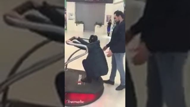 Xmachine! Очки виртуальной реальности (Американские горки) смотреть онлайн