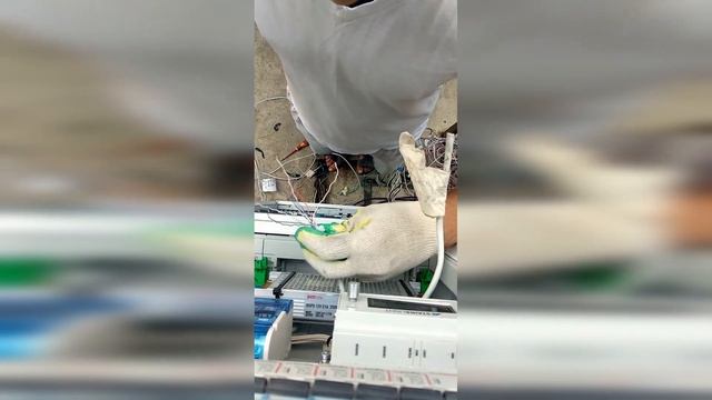 Умное освещение лестниц. Подключение датчиков