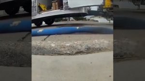 Если просел фундамент есть простое решение. Пена монтажная поможет.