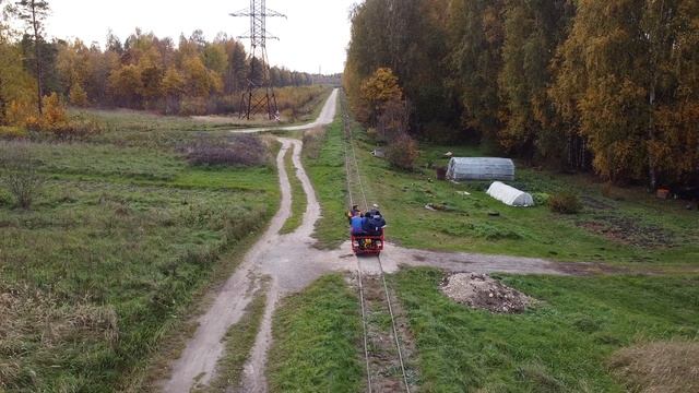 Самодельная узкоколейная дрезина 2 - сход @1:18 / Selfmade narrow gauge railcar 2 - derailed @1:18 смотреть онлайн