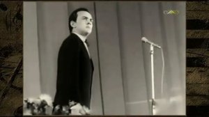 Люди гибнут за металл. Поет Муслим Магомаев.