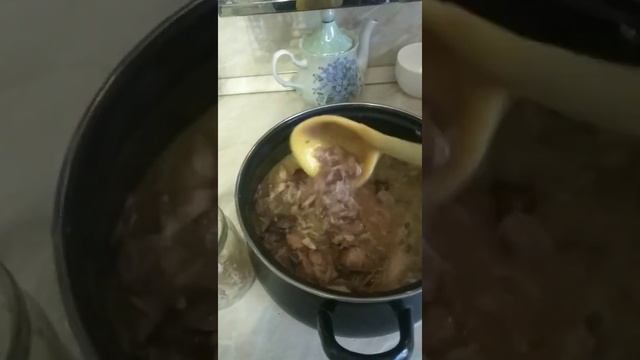 Готовим тушёнку из куриных спинок???