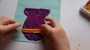 Поделка из пластилина. Ваза с цветами. Открытка маме