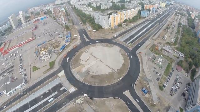 Открылось круговое движение на пересечении Московского ш. / пр. Кирова #Samara смотреть онлайн