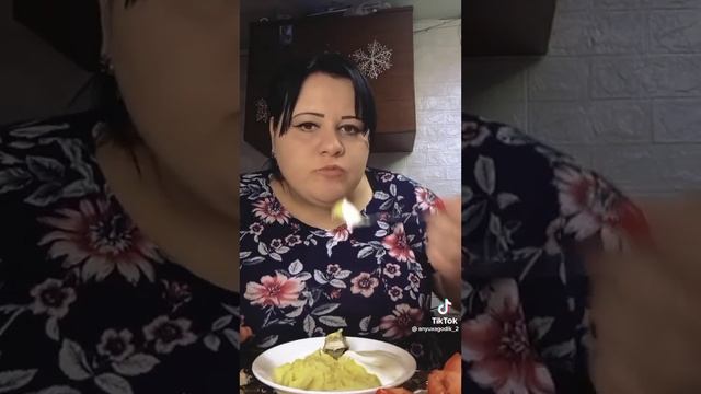 МУКБАНГ! Пюрешечка,рыбка,винегретик всё по красоте!??? смотреть онлайн