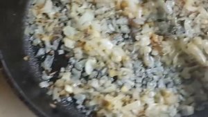 Пресные, вкусные и быстрые пирожки с яйцом и луком.