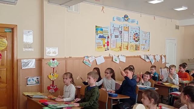 шумовий оркестр,А .Філіпенко " Полька",виконую 2 - І клас ОНВК 13 смотреть онлайн