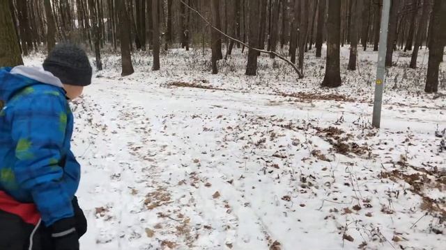 Москва выпал первый снег 4K смотреть онлайн