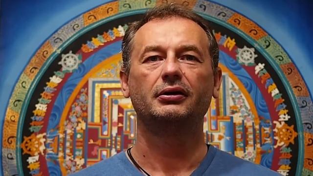 Александр Зуев - мастер Шоу Дао Цигун - Обращение к гостям Здравницы
