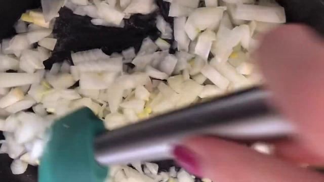 Как пожарить МЯСО НА СКОВОРОДЕ смотреть онлайн