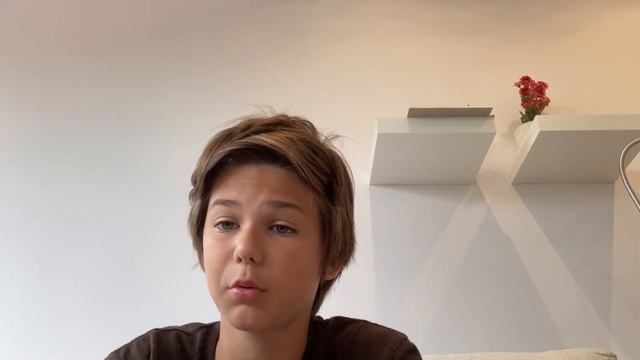 Как сделать шапку для ютуба на телефоне