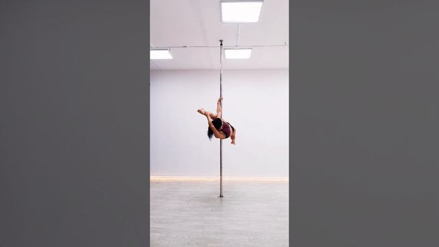 Pole-dance .mp4