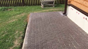 Тротуарная плитка, форма классика  коричневый гранит