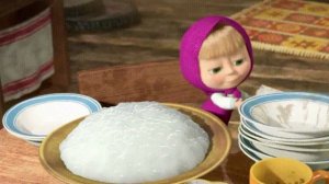 Маша моет посуду пока мишка на рыбалке