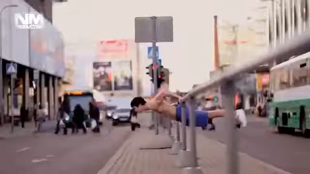 Запрещён на всех страницах нашего сайта но я успел скачать смотреть онлайн