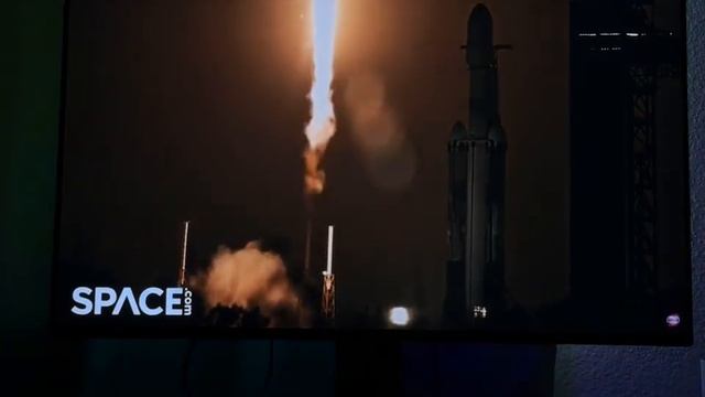 Space X / Игровой Монитор LG UltraGear 27 4K смотреть онлайн