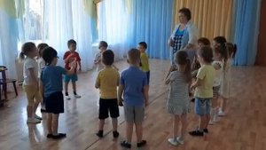 Песня "Вышла курочка гулять"