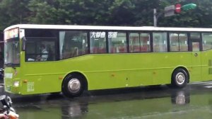 大都會客運20路 KKB-0025 （弘鉅普遊車)