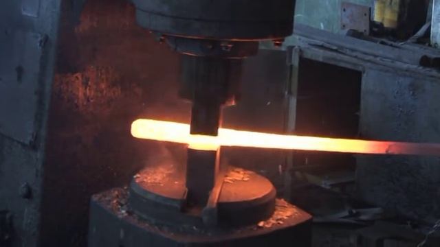 Ковка дамаска в кузнице смотреть онлайн