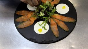 Гравлакс из лосося видео рецепт Иван Голубев