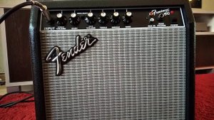 Fender Frontman 15 G
