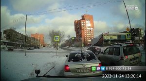 Очередной автохам попал в объектив видеорегистратора в Братске