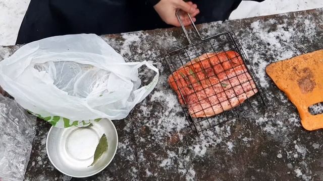 Форель на углях