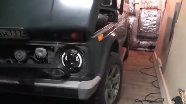 Установка светодиодных фар головного света на Ниву. смотреть онлайн