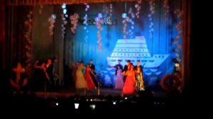 Выпускной вальс 2013 Нижнегорск 2 школа