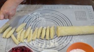 ВАРЕНИКИ с ВИШНЕЙ не развариваются, не текут! Самое удачное тесто для вареников