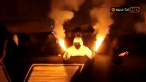 Болельщики ЦСКА зажгли на трибунах