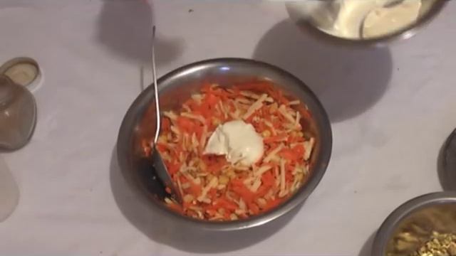 Салатная закуска - "Сырные шарики" смотреть онлайн