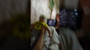 3-х месячный Малыш пищит очень смешно