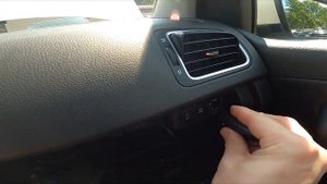 How to Enable or Disable Passenger Airbags in Volkswagen Polo V ( 2009 – 2017 )