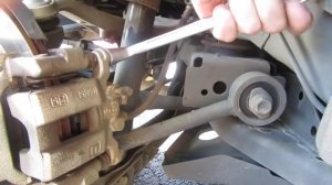 Replacing rear brake pads on Nissan Murano 2018/Murano 2018更換後剎車片/Замена тормозных колодок на Muran