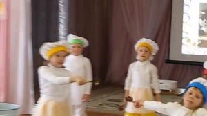 Танец "Поварята"  на песню "Варись, кашка" гр.Талисман
